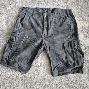Levi's Men's Camouflage Cargo Shorts